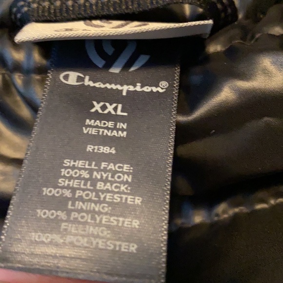 Black Champion C9 Parka Size xxl - Picture 4 of 4